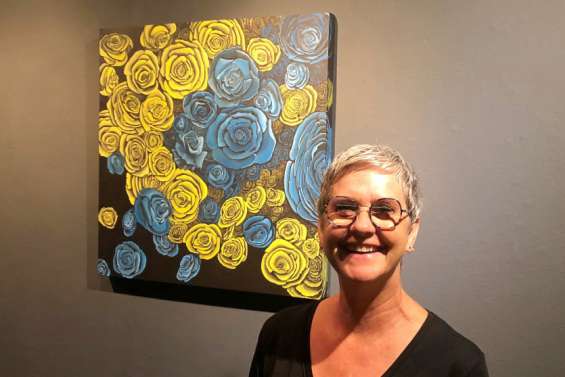 Des Roses pour Kaboul : une peinture solidaire pour les Afghanes