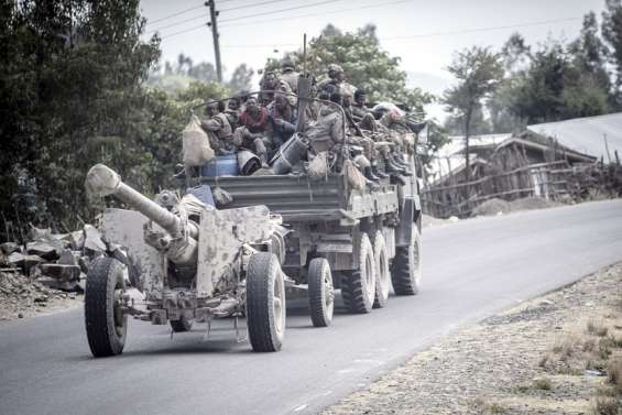 Le gouvernement affirme avoir repris deux villes clés