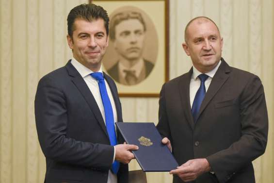 Un nouveau gouvernement de coalition inédit