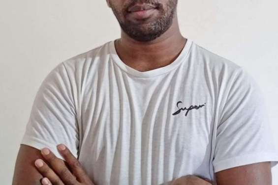 Jean, 24 ans Nouméa