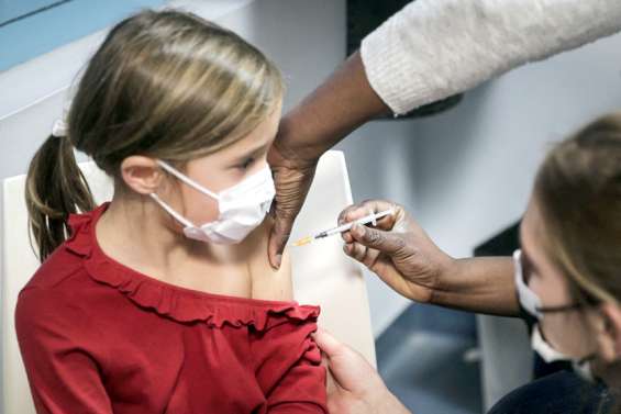 Covid-19 : en France, le tout-vaccin plutôt que les restrictions