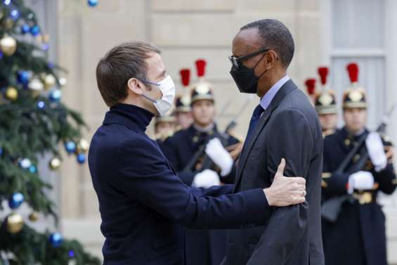 Macron prépare le sommet UE-Afrique avec Kagame et Sall