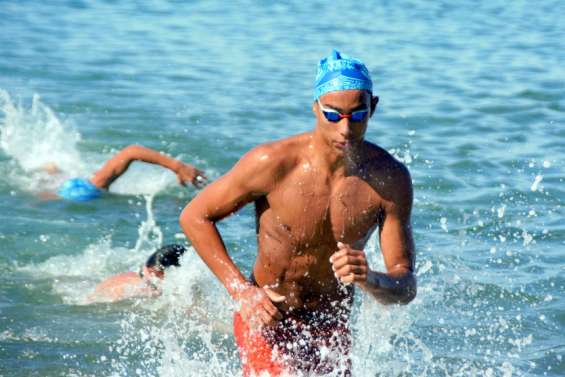 Natation : John-William Dabin titré, deux nouvelles médailles pour Ethan Dumesnil