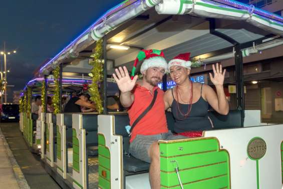 Nouméa : le voyage en train jusqu'à la maison de Noël, 