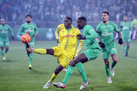 Antoine Kombouaré gâche les débuts de Pascal Dupraz chez les Verts