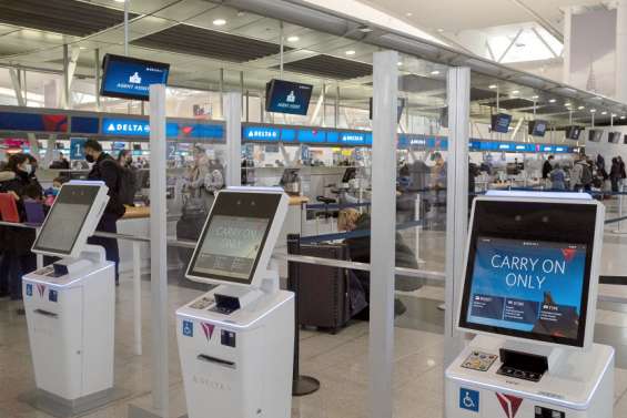 Omicron désorganise le transport aérien