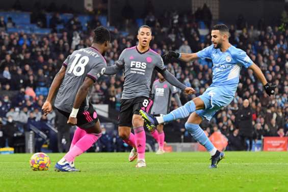 Manchester City maintient la cadence, Chelsea s'accroche
