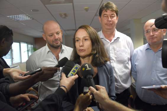 Les membres de l'Avenir en Confiance au gouvernement dénoncent une 