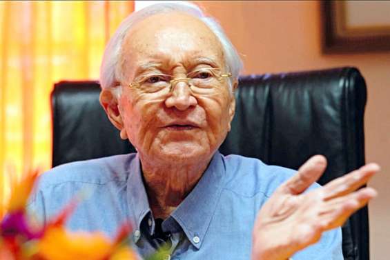 L'inscription de Gaston Flosse sur ses listes électorales annulée