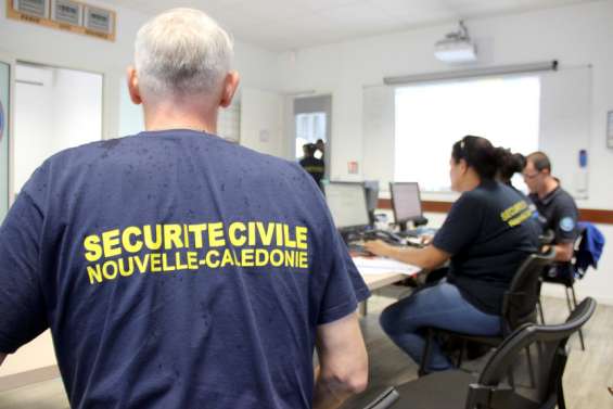 Après une éruption aux Tonga, des mouvements anormaux du niveau de la mer sont à craindre au pays