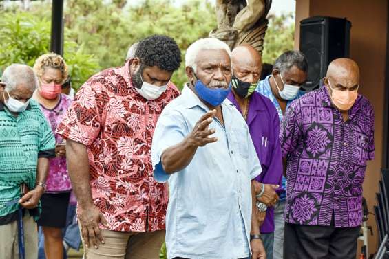 Institution : quelle sera la place de la coutume dans la société calédonienne de demain ?