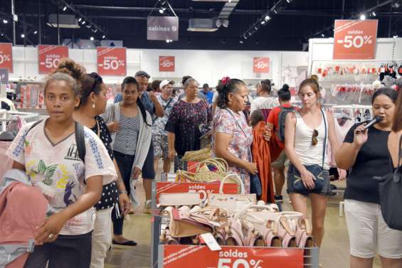 Les soldes d'été débuteront le 26 février