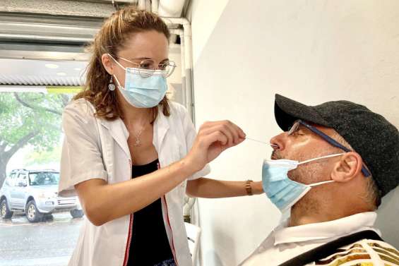 Tests Covid : quels surcoûts pour les voyageurs ?