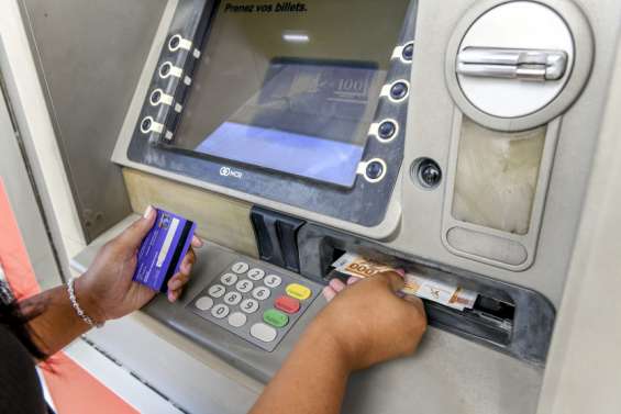 Frais bancaires : de meilleurs tarifs mais pas encore pour tous les services