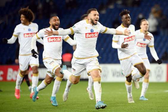 Football : Nice élimine le PSG en Coupe de France