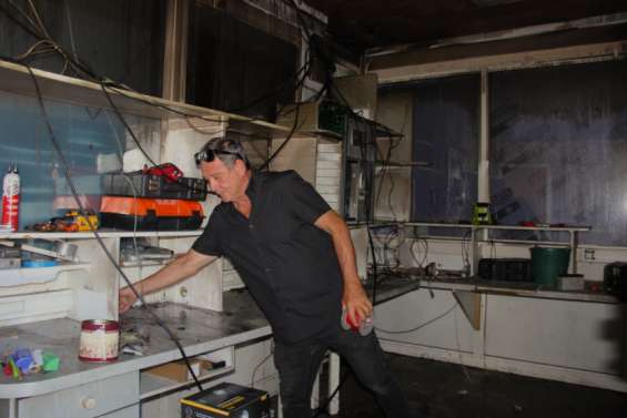 [VIDÉO] Port Plaisance : le gérant témoigne après l’incendie criminel de sa station-service