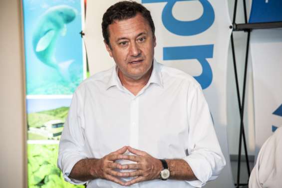 Antonin Beurrier cède sa place de directeur général à Béatrice Pierre