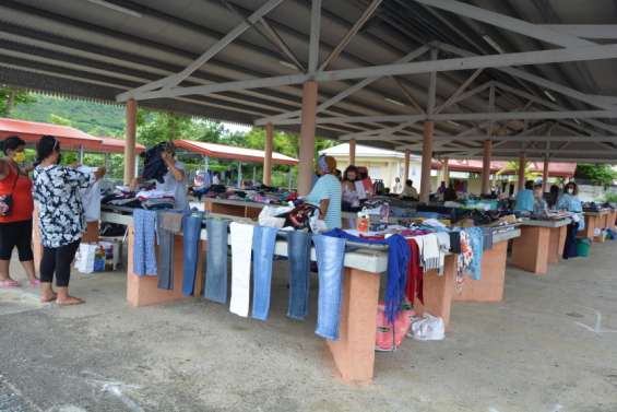 Beau succès pour le premier vide-greniers