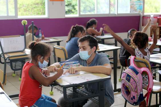 Dumbéa : à une semaine de la rentrée scolaire, les élèves se remettent dans le bain