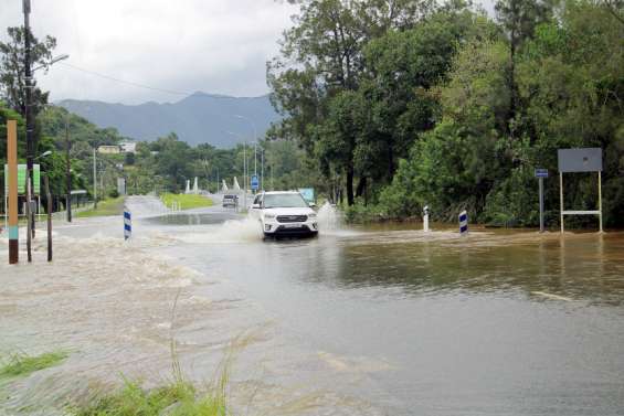 Dumbéa sous les eaux suite au passage de la dépression Dovi