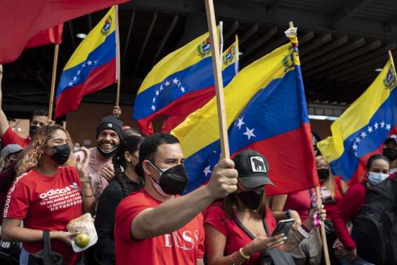 Le pouvoir en place fait une démonstration de force