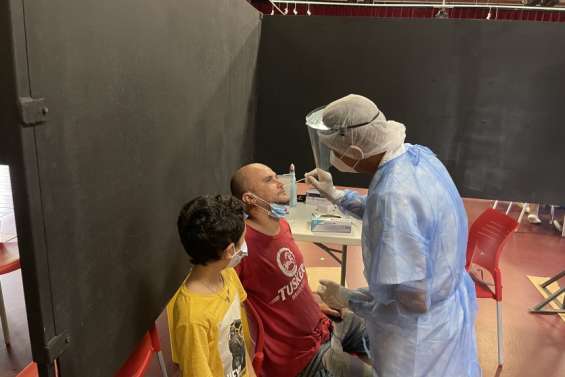 Vaccination et tests gratuits au Colisée