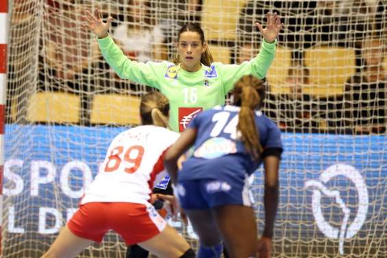 Au Danemark, Cléopatre Darleux est « à domicile »