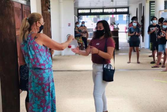 Un joli chèque pour les bacheliers