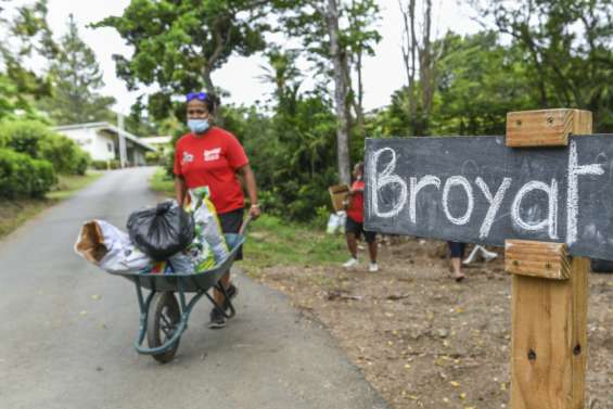 La distribution de broyat de nouveau reportée