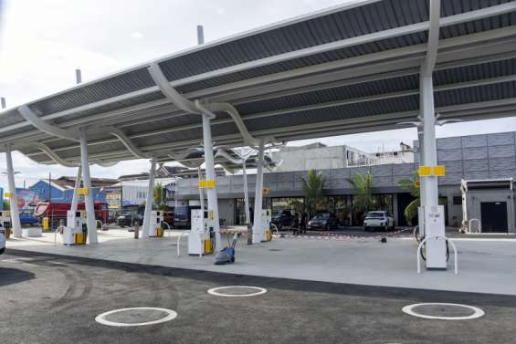 Nouméa : la station-service Victoire rouvre avec plus de pompes et 