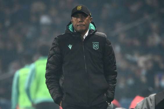 Sans Antoine Kombouaré, les Canaris freinés à Metz