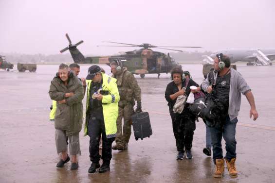 Inondations : des dizaines de milliers d'Australiens évacués