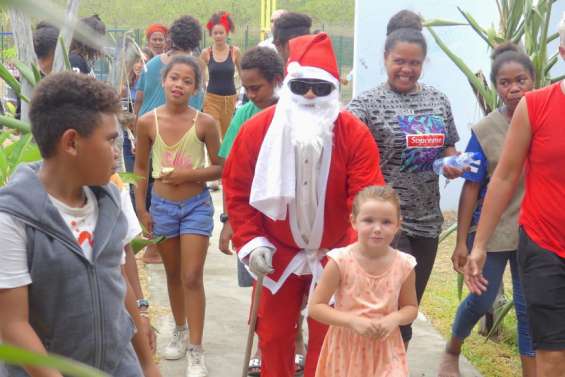 Koné et Pouembout se parent des couleurs de Noël