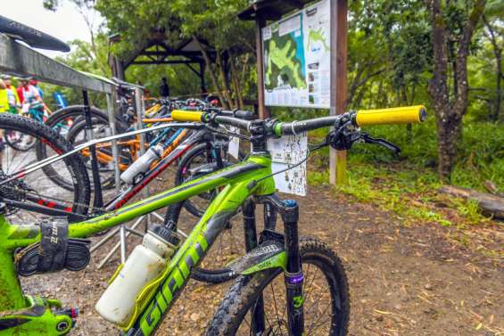 Nouméa : les pistes VTT des Boucles de Tina fermées