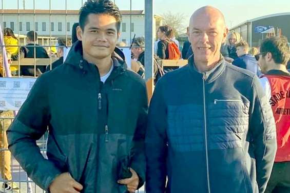 Felise Vahai Sosaia : 