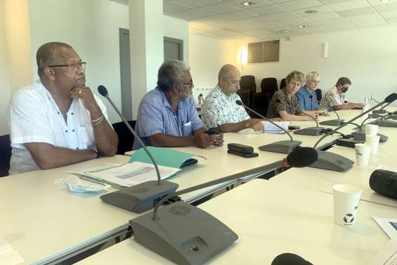 Réforme fiscale : le gouvernement revient à la concertation