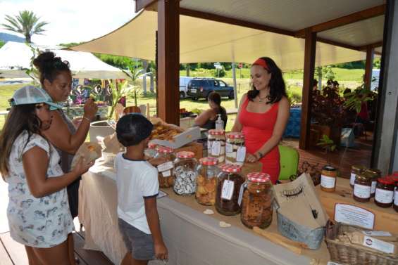 Moins d'exposants que prévu au marché de Déva