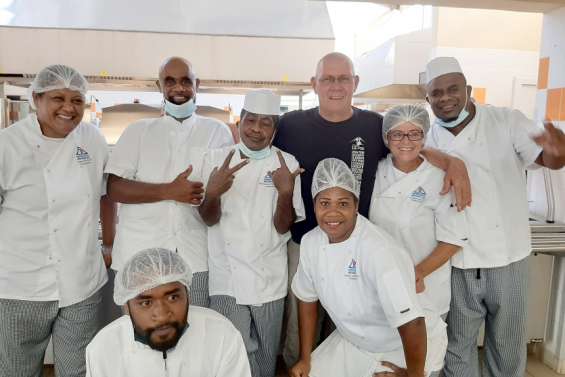 La Foa : après 10 millions de repas, le chef Calou prend sa retraite