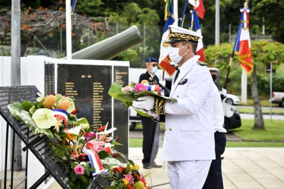 Hommage aux victimes du terrorisme
