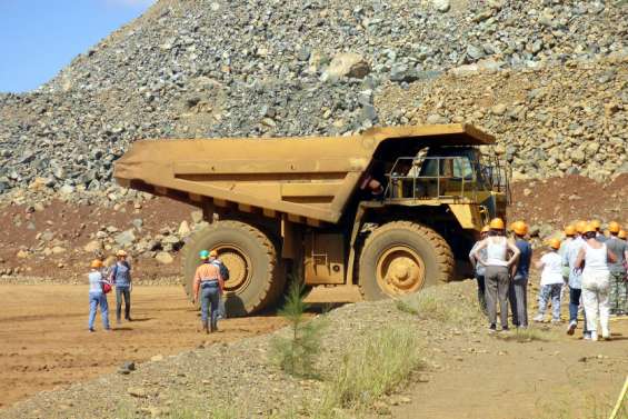 Un convoi exceptionnel de la SLN va relier Koumac à Païta