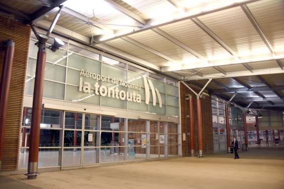 Un service de test antigénique à l’aéroport de Tontouta