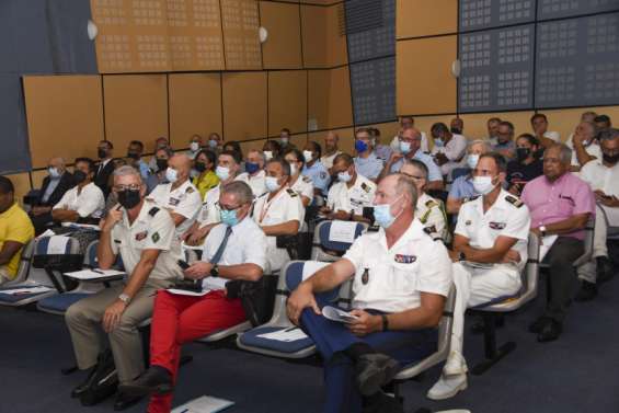 Une loi de pays se prépare pour les réservistes