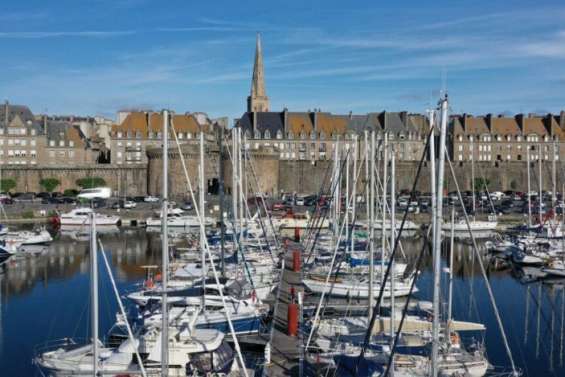 À Saint-Malo, on ne badine pas avec les locations