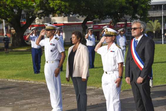 Hommage aux victimes d'Afrique du nord