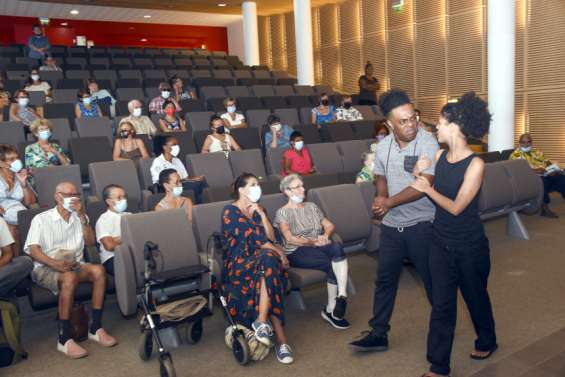 Un théâtre forum pour sensibiliser les seniors à leur sécurité