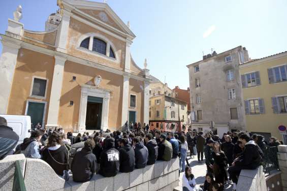 Le dossier corse s'invite dans le débat