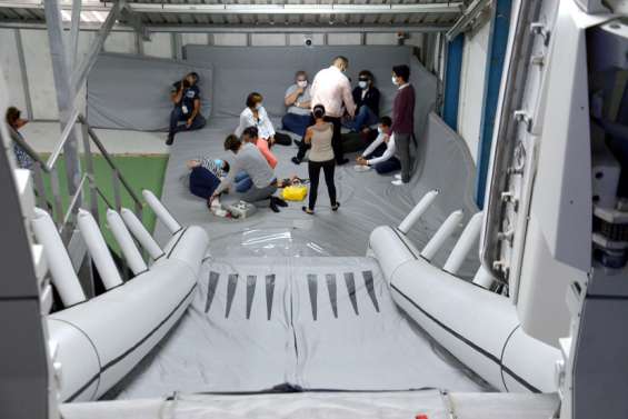 [VIDÉO] La sécurité à bord des avions d'Aircalin, le réflexe permanent des navigants