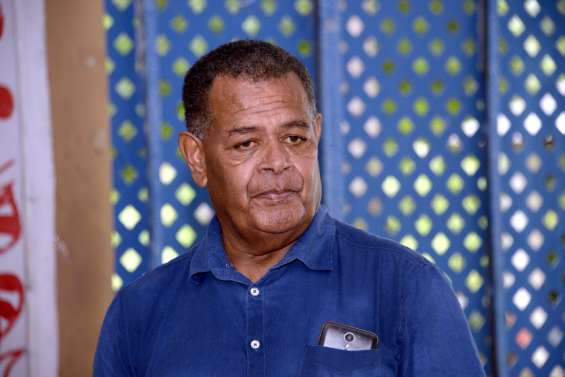 Daniel Goa réélu président de l'Union calédonienne à Voh