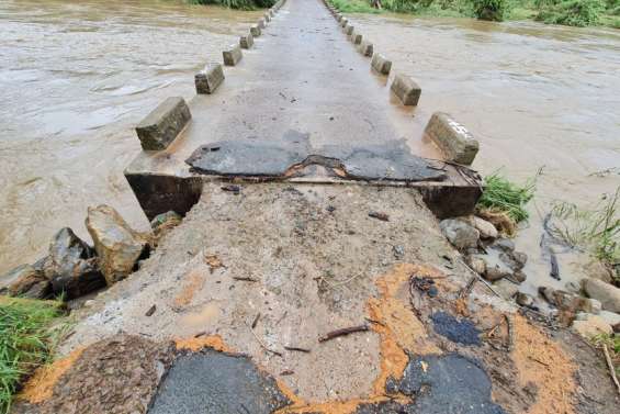 Des travaux d'urgence sur le pont de Kaarack