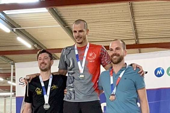 Squash : le champion de Calédonie devient champion de France